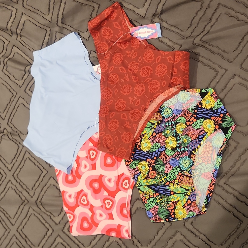 4 New Cheek Boss Undies